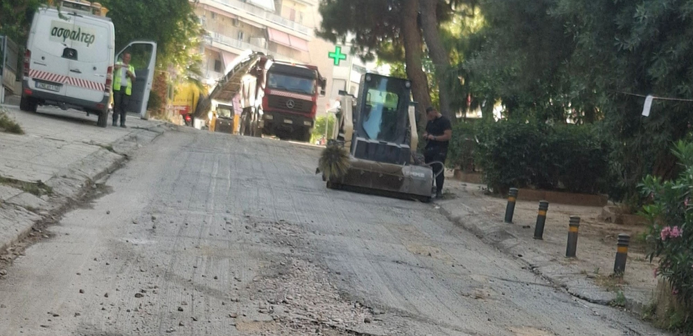 Με ποια κριτήρια επιλέγονται οι δρόμοι στο πρόγραμμα ασφαλτοστρώσεων στη Νέα Σμύρνη;